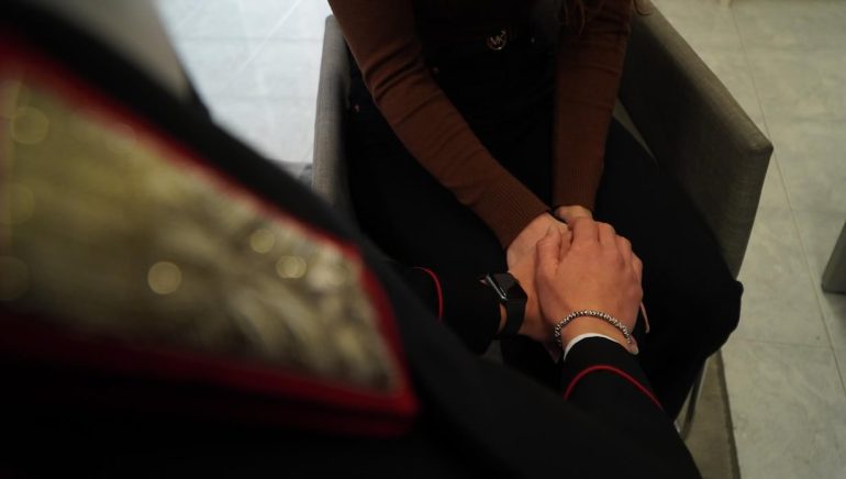 Copertina: Caccia ai killer di via Miranda: Fabio Ascione vittima di una stesa finita nel sangue