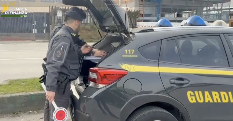 Superbonus, maxi-truffa a Napoli: sequestri per oltre 10 milioni di euro