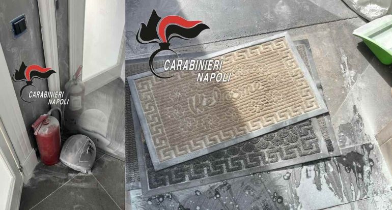 Villaricca, minaccia l’ex moglie e svuota un estintore sotto la porta per rientrare in casa: arrestato 43enne