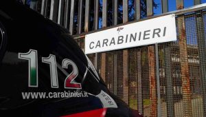 Controlli a Porta Nolana, 129 persone identificate dai carabinieri