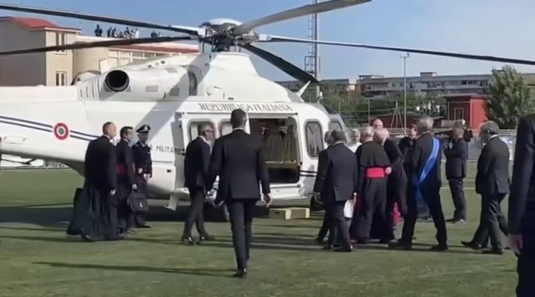 Acerra, visita di Papa Leone XIV: il prefetto di Napoli ringrazia le forze dell’ordine