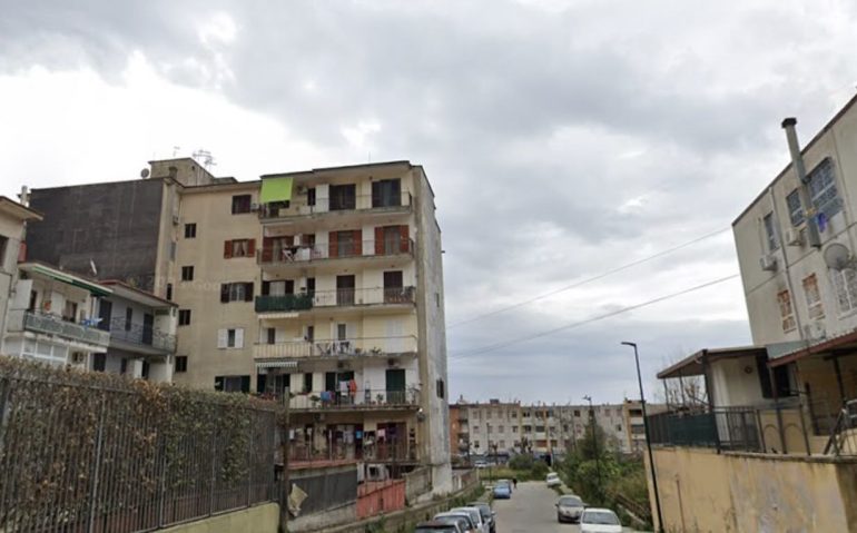 Agguato a Pianura, 37enne in fin di vita