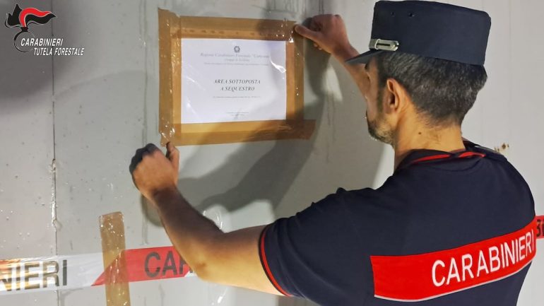 Montoro, opificio sequestrato per inquinamento nel bacino del fiume Sarno