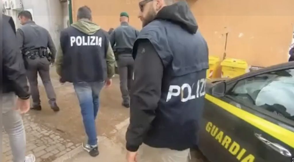 Blitz interforze a Ponticelli: arresti e sequestri