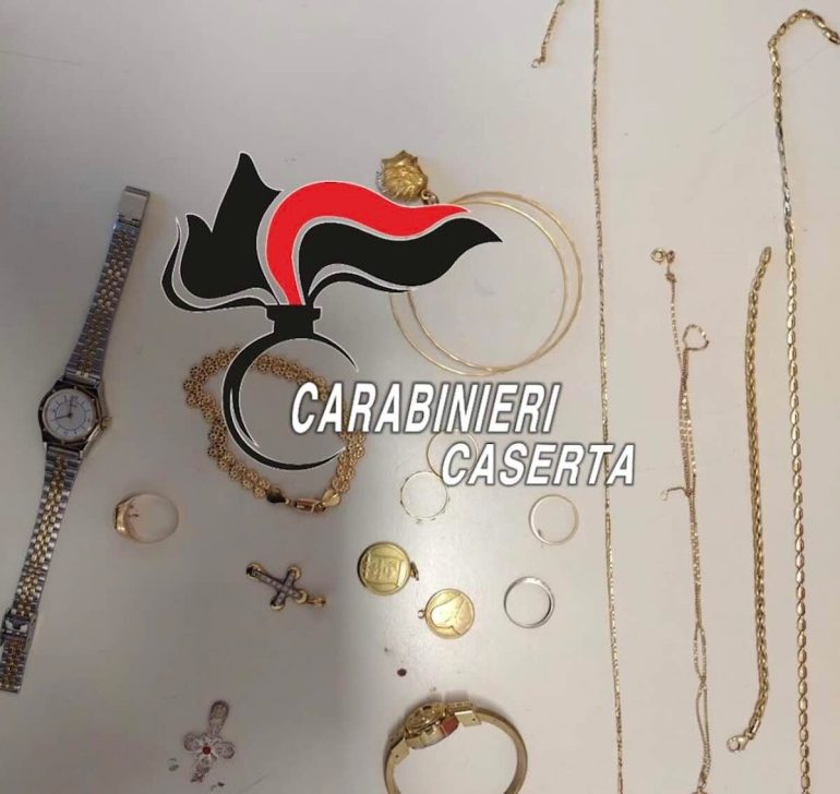 Casagiove, raggiravano gli anziani: tre den un ciati