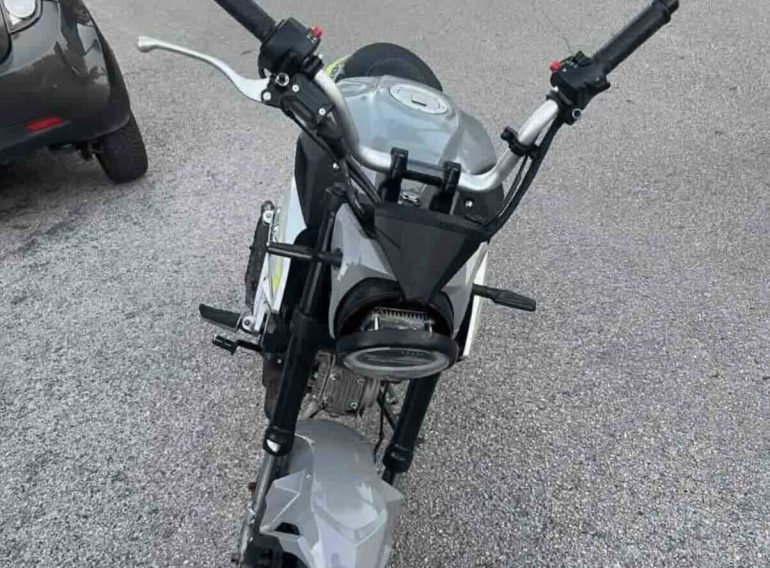 Casavatore, mini moto sequestrate e controlli a tappeto: stretta su minori e ambiente