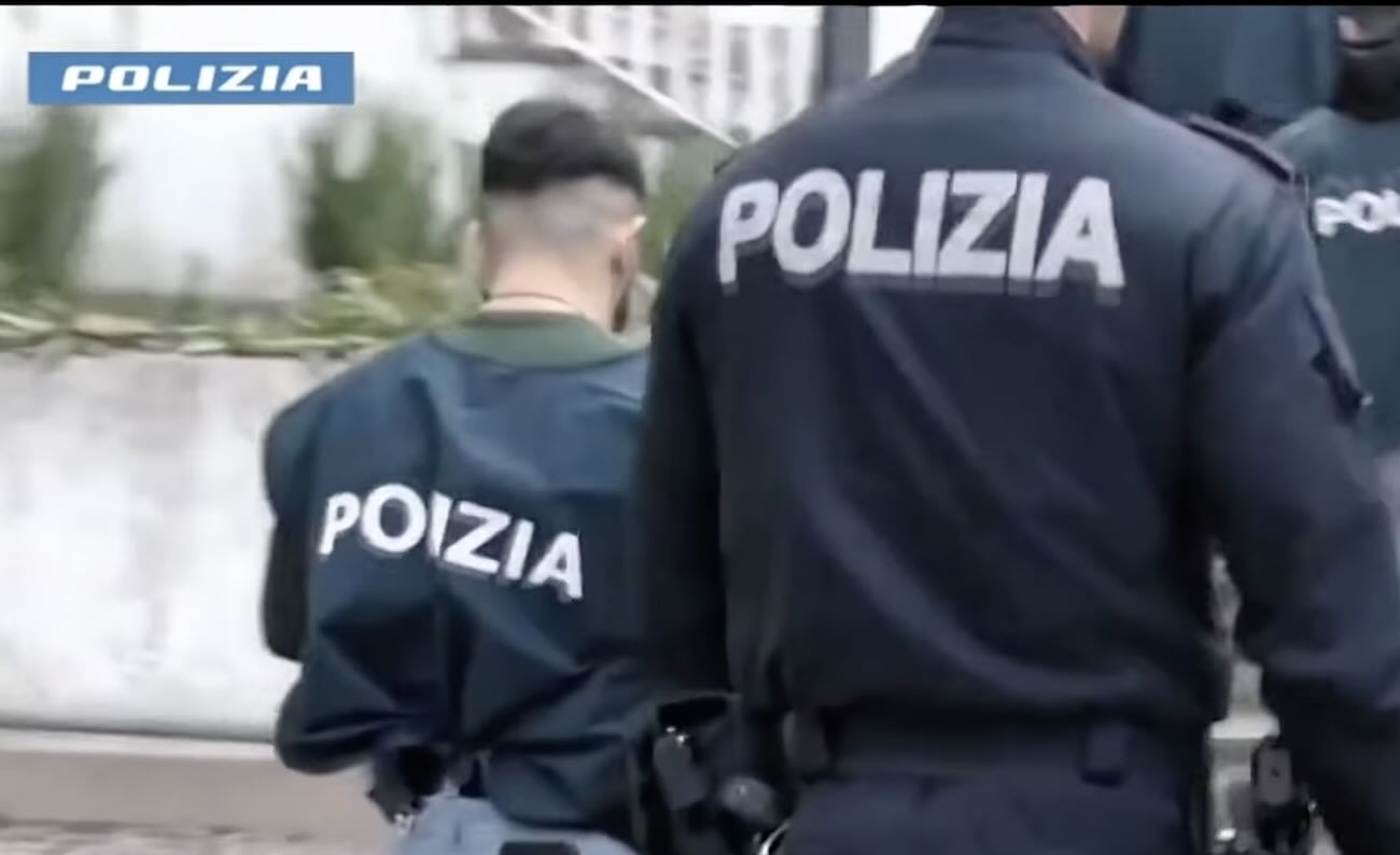 Caserta, arrestata 49enne per maltrattamenti e lesioni alla madre