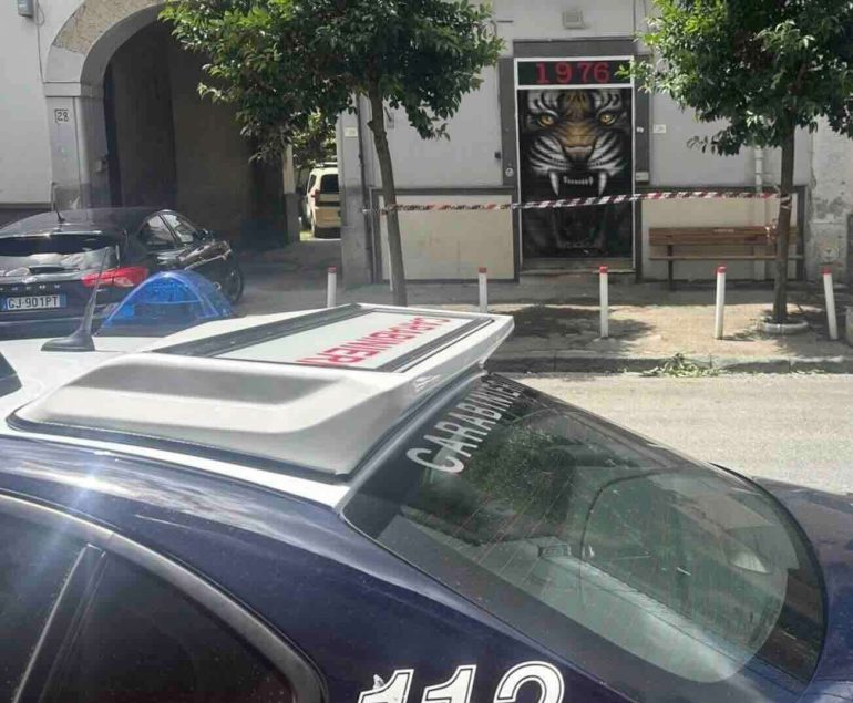 Crispano, bomba carta davanti alla sede dismessa del comitato Tigrotti