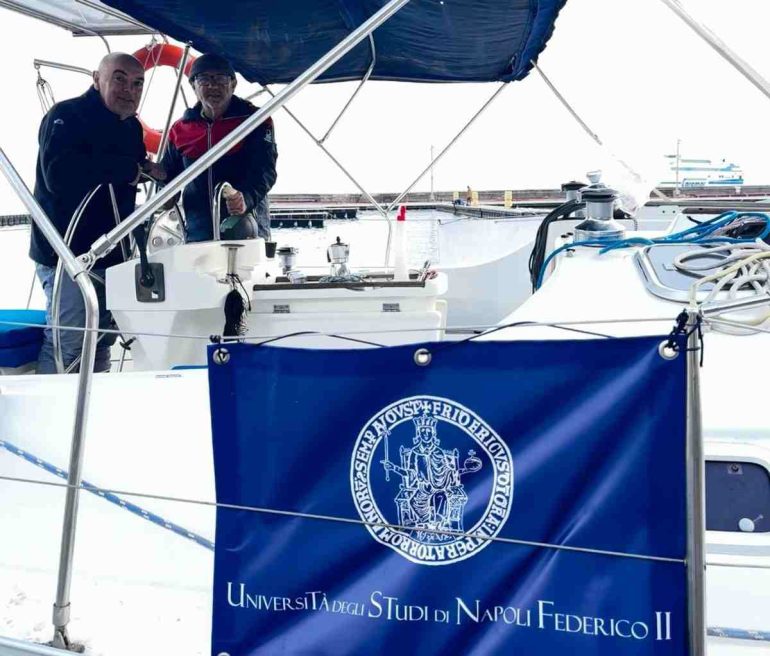 Dagli sbarchi clandestini alla ricerca marina: l’imbarcazione «Federica» diventa aula galleggiante