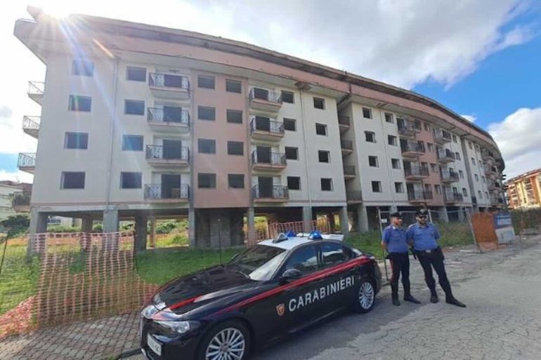 Pollena Trocchia, il fermato è un 48enne di Sant’Anastasia: donne uccise in giorni diversi