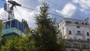 Funivia del Faito, al via la rimozione dei cavi danneggiati dal tragico incidente dell’aprile 2025