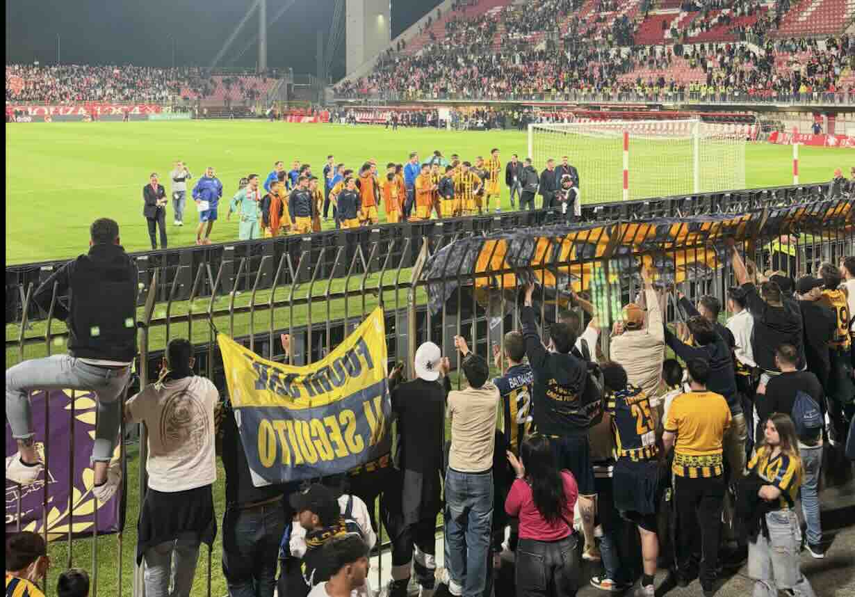 Juventus Stabia all’ultimo respiro: a Monza un epilogo drammatico per la città!