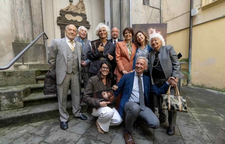 Il Tesoro di San Gennaro celebra Mimmo Jodice con una mostra unica a colori