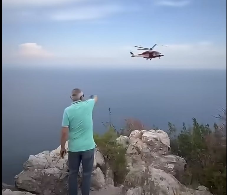 Maiori, lascia la moto al belvedere e precipita: perde la vita 35enne di Baronissi