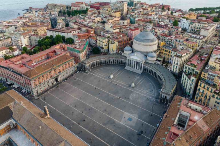 Politici napoletani: storia, protagonisti ed evoluzione della politica a Napoli