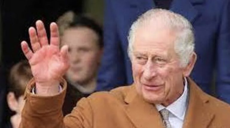 Radio inglese annuncia la morte di Carlo III: panico tra i sudditi poi le scuse per l’errore