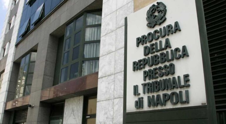 Usura ed estorsione per conto dei clan: 3 misure cautelari tra Ercolano e Torre del Greco