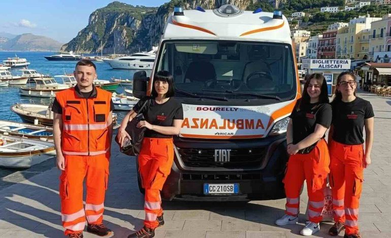 Capri, al via il piano Estate Sicura: un’ambulanza fissa al porto di Marina Grande