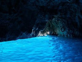 Capri celebra i 200 anni della Grotta Azzurra: una mostra racconta la nascita del mito
