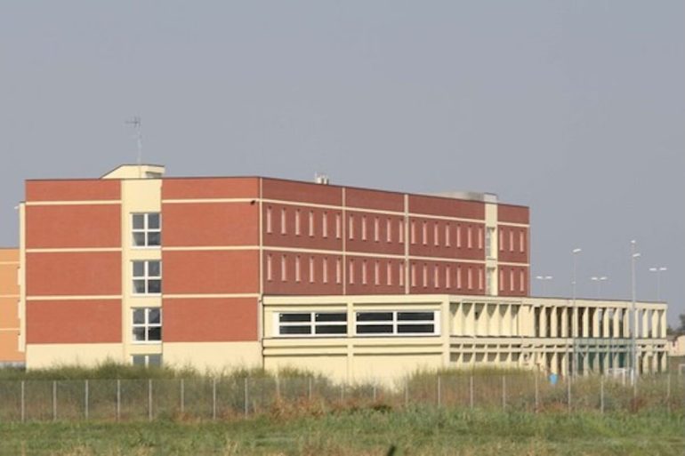 Drone con droga e cellulari per i detenuti nel carcere di Rovigo, coinvolto anche un sannita