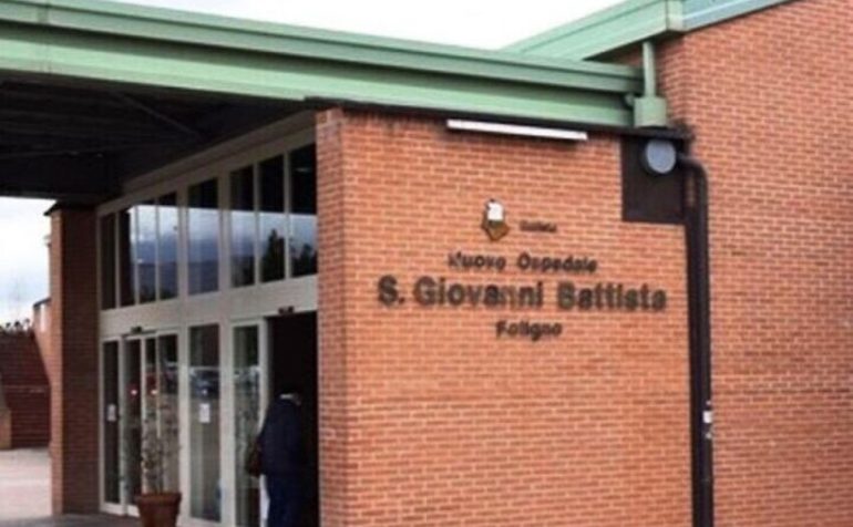 Firma le dimissioni, poi il malore: muore di fronte all’ospedale