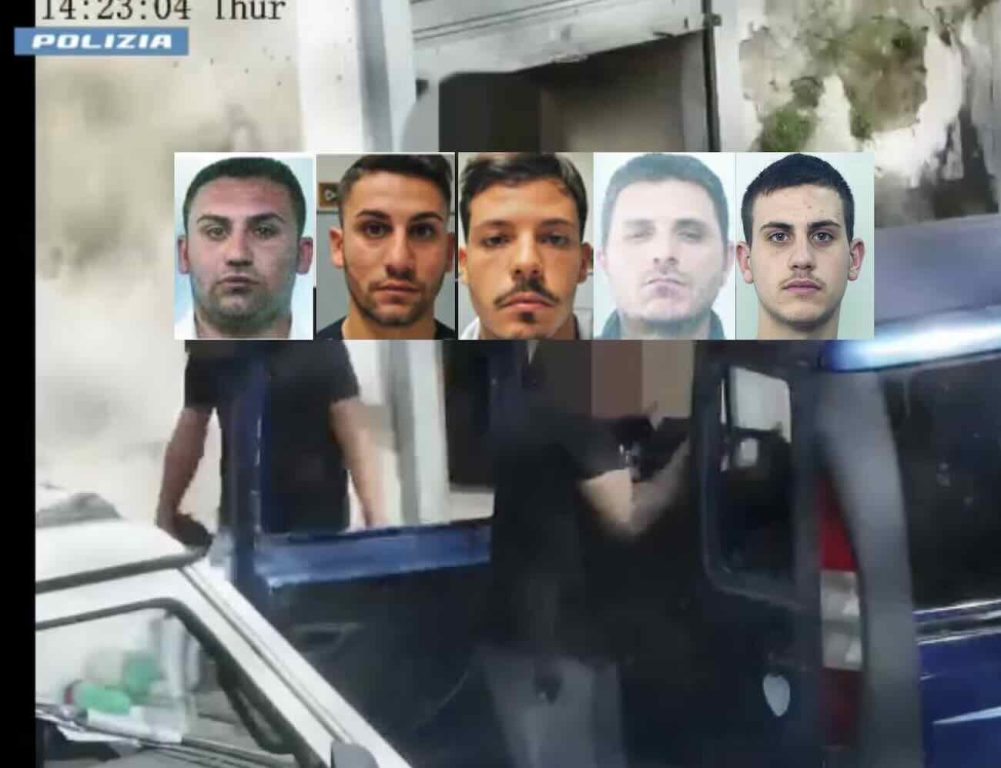 I re dei cunicoli: i fratelli Chiariello a capo della «banda del buco»