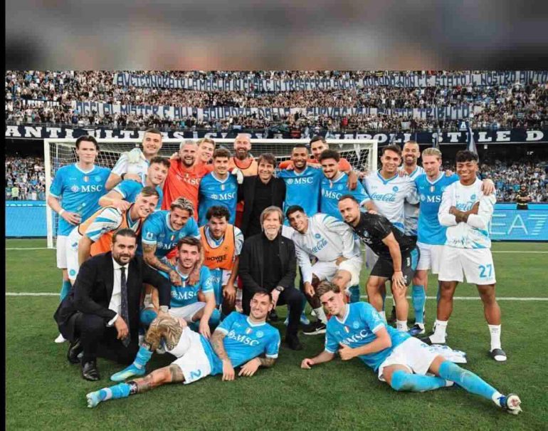 Il Napoli annuncia larisoluzione consensuale con Conte