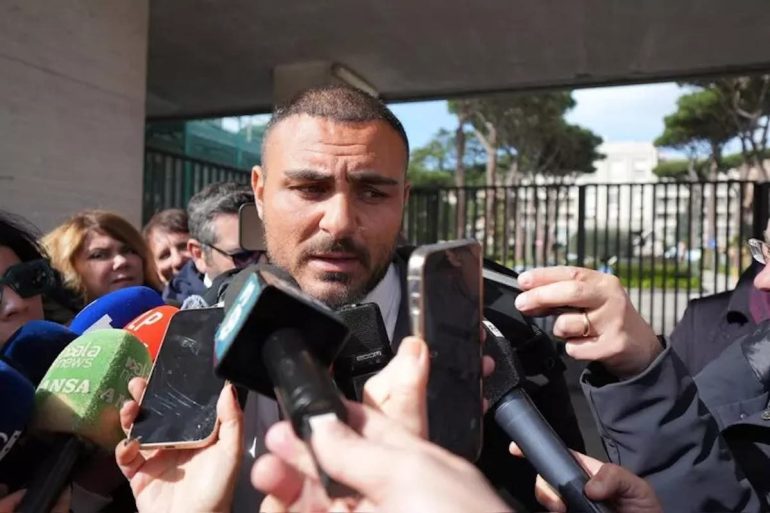 Risarcimento per la morte del piccolo Domenico, la famiglia: «Non si può rinviare tutto a settembre»