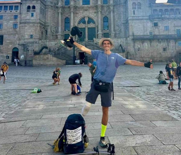 «Mi hanno tolto una gamba, non i sogni»: dall’incidente all’Ironman, la rivincita del torrese Vincenzo