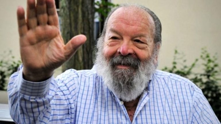 Napoli, omaggio a Bud Spencer: al Maschio Angioino svelata l’anteprima del murale