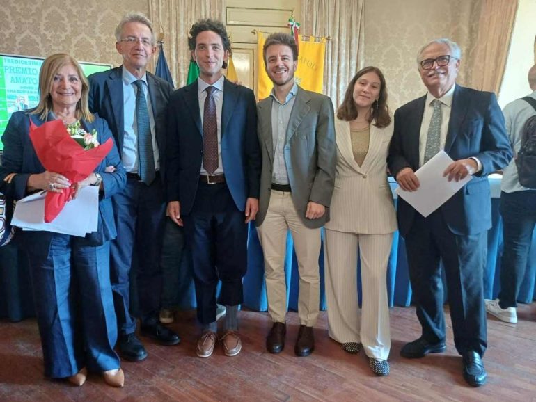 Premio Amato Lamberti, Napoli celebra ricerca e impegno contro mafie e criminalità