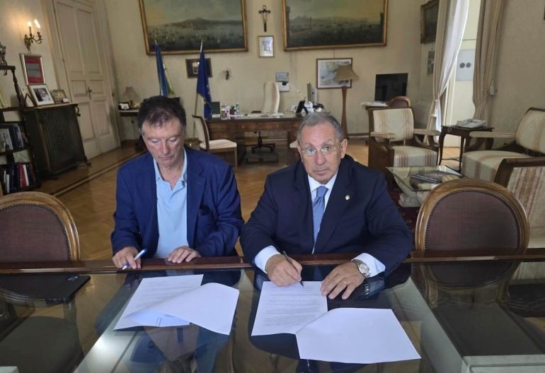 Terra dei Fuochi, patto tra Prefettura e Giornalisti: «Più prevenzione contro i roghi»