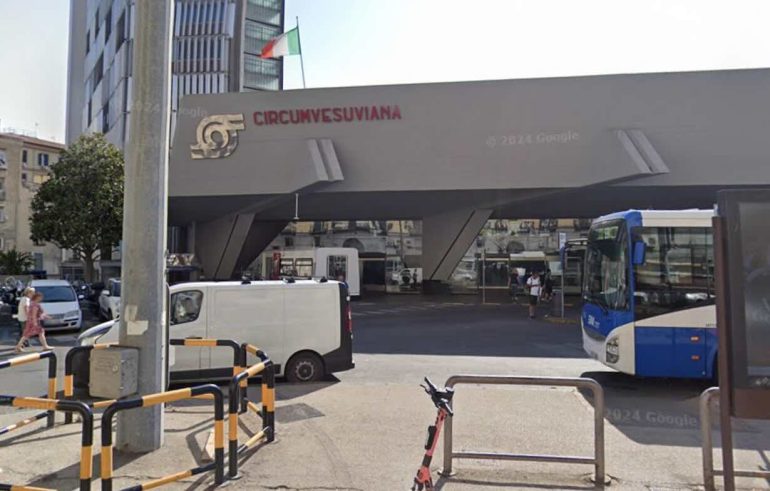 «Signora ha portato i soldi?»: truffatore di anziani arrestato a Porta Nolana