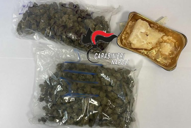 Arrestata al Vomero nonna pusher: la droga nello shopper insieme con la spesa
