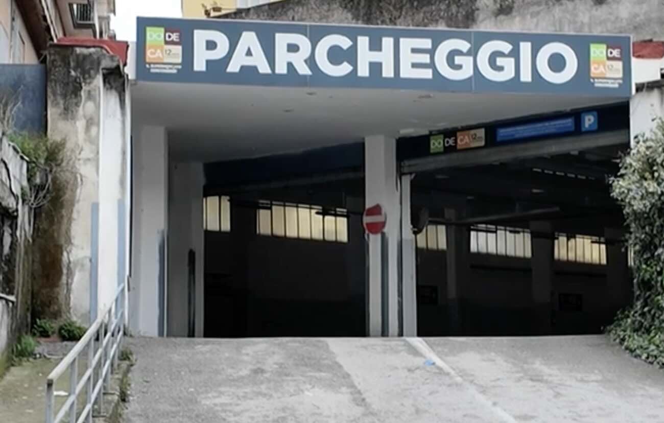 Il parcheggio dove è avvenuta l'aggressione