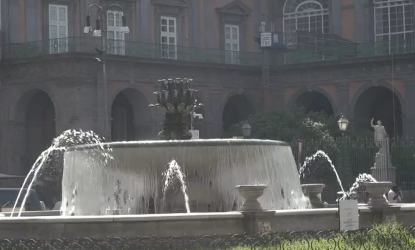Emergenza caldo a Napoli