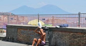 Caldo, terza ondata verso il picco: giovedì «bollino rosso» in 15 città, Napoli resta in giallo