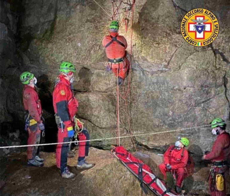 Campitello Matese, due escursionisti napoletani dispersi nel bosco: salvati nella notte