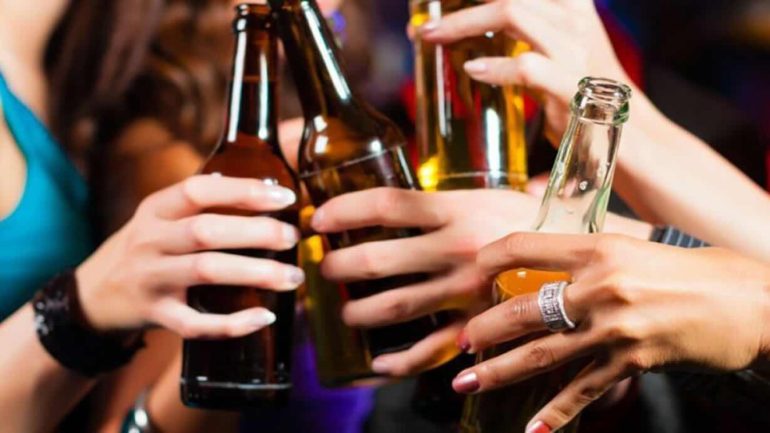Caserta, ‘stretta’ anti-alcol nel centro storico: stop alla malamovida
