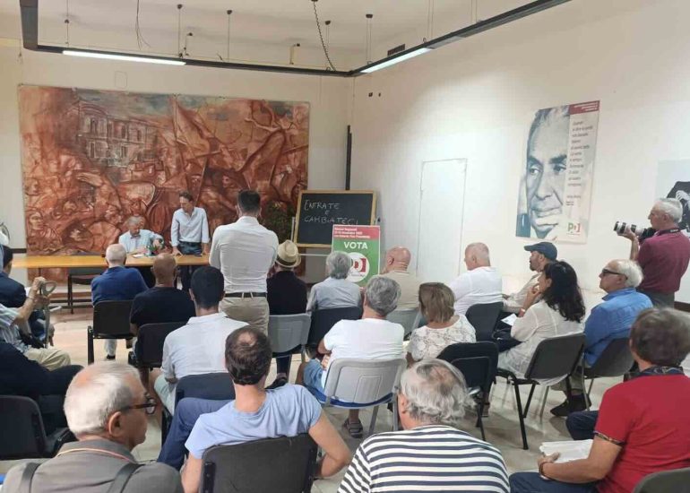 Castellammare, Scotto scuote il Pd: «Quando si scioglie un Comune è un fallimento. Il cancro della città è la camorra»