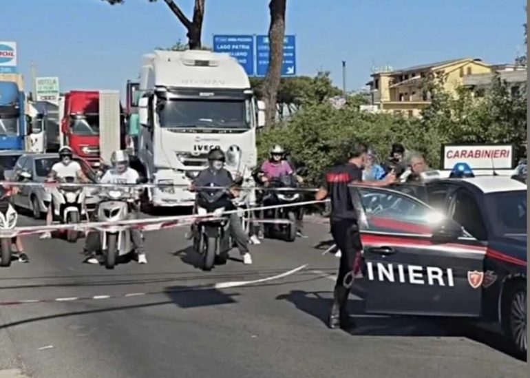 Ciclista travolto e ucciso da un’auto mentre attraversa sulle strisce lungo la Circumvallazione esterna