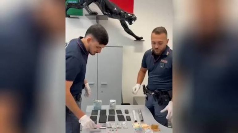 Cocaina e crack a domicilio: smantellato il delivery della droga a Maddaloni, 7 arresti