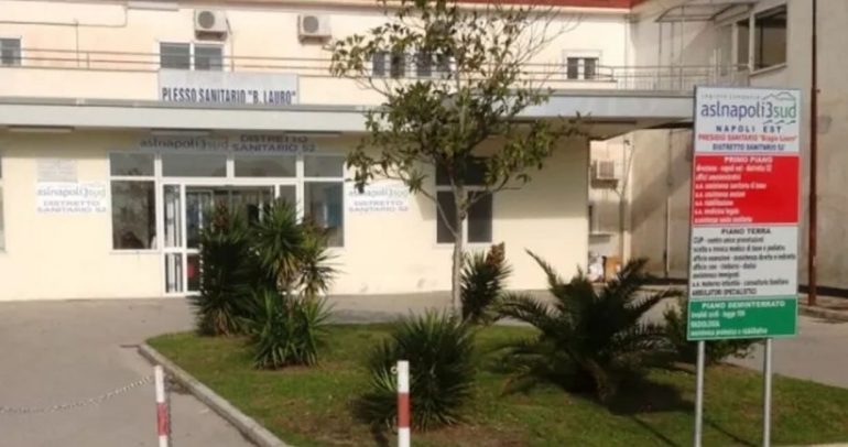 Palma Campania, aggrediscono medici perchè non possono prescrivere i farmaci richiesti