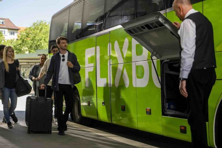 FlixBus rafforza i collegamenti in Campania e lancia l’iniziativa ‘Southisfaction’ per viaggi sostenibili