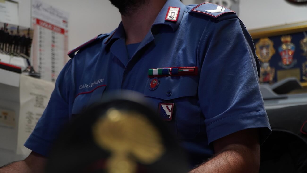Furto a festa di 18 anni: denunciato il cameriere grazie alle telecamere di videosorveglianza