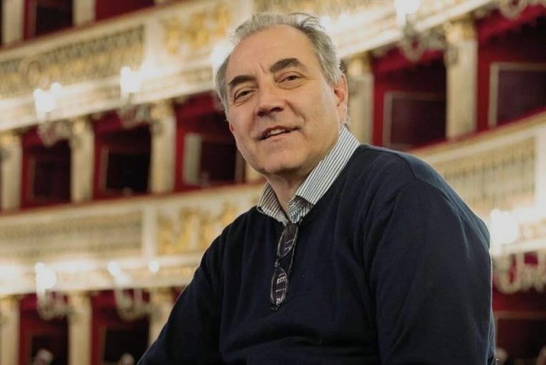 Il Festival delle Ville Vesuviane chiude con un trionfo di teatro e musica tra Scarpetta, Filumena e Orff