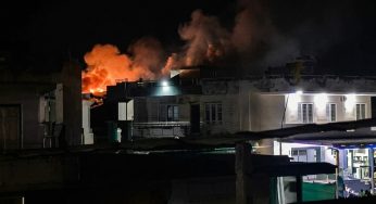 Incendio a Scafati: in fiamme un capannone industriale vicino alla chiesa di Sant’Antonio Vecchio