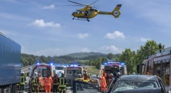 Incidente sull’A1, muore una ragazza di 16 anni feriti gravemente i familiari