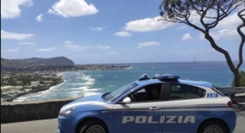 Ischia, denunciato 49enne per furti in due hotel: recuperati 510 euro sottratti