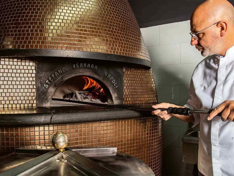 La pizza da provare almeno una volta nella vita è di Pepe in grani: parola del New YorK Times